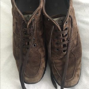 Brown suede Hogan lace ups